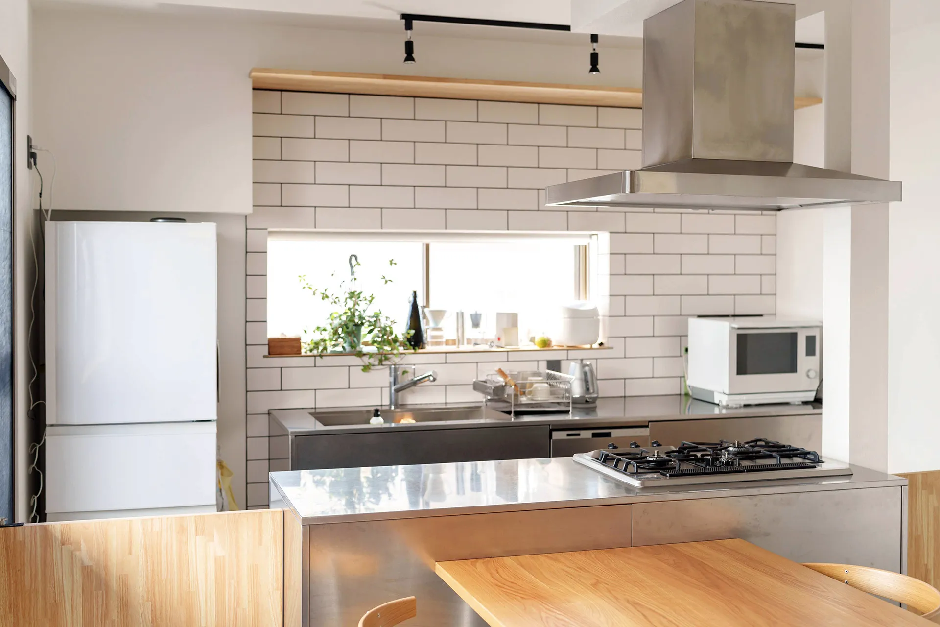 アヅテック株式会社